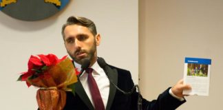 Informacja z działalności miasta, czy propaganda reżimu?