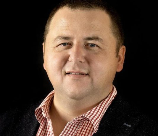 Jak wygrać wybory skutecznie wykorzystując Internet?